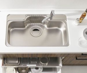 极简厨房：留存物品、收纳与台面秩序：物品数量与固定位置 2