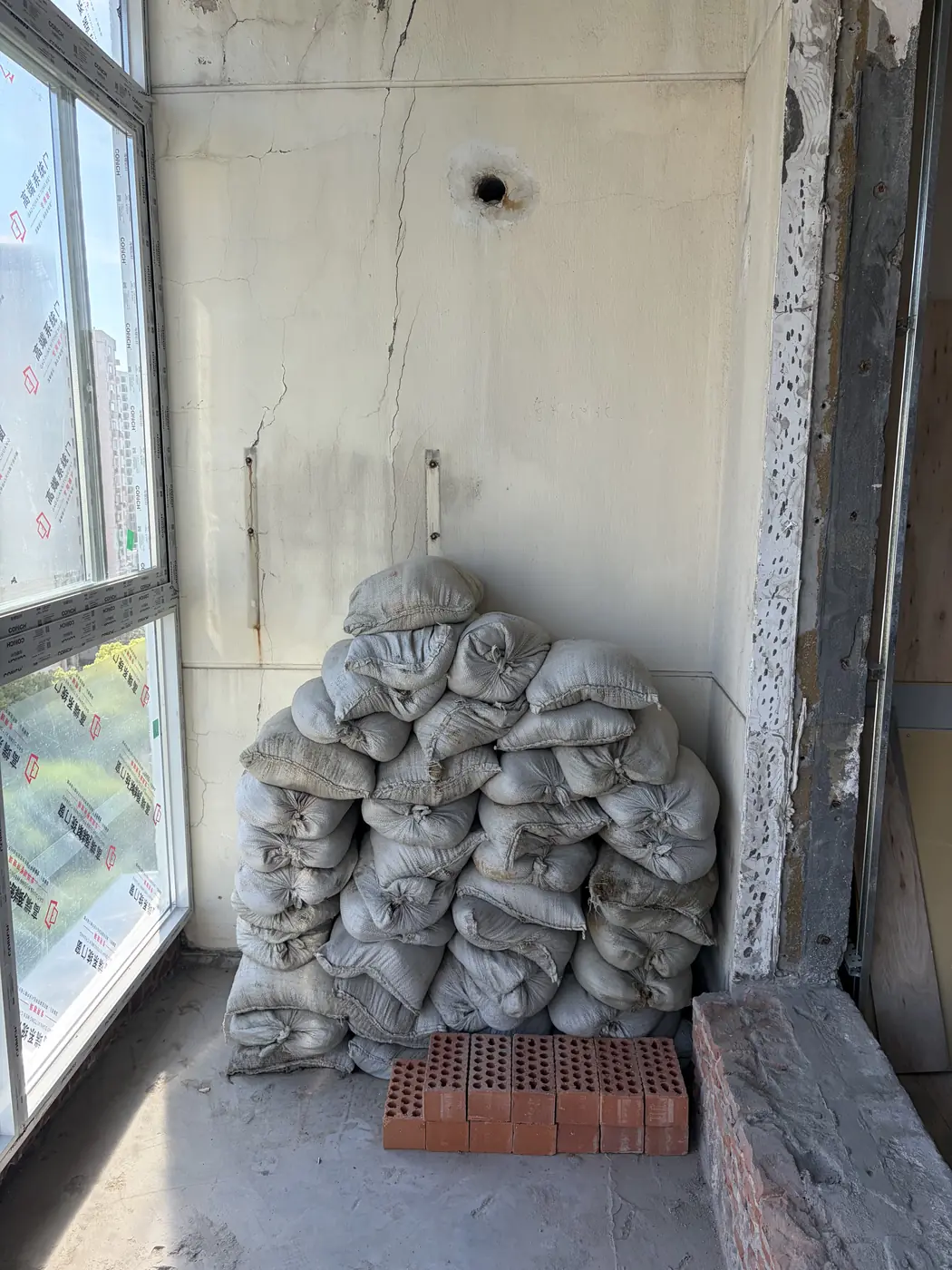 地面与墙面瓦工 8